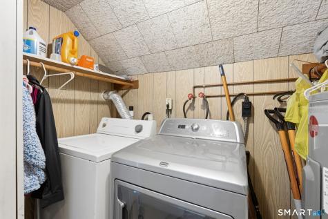 84 Laurel Hill Avenue Norwich CT 06360