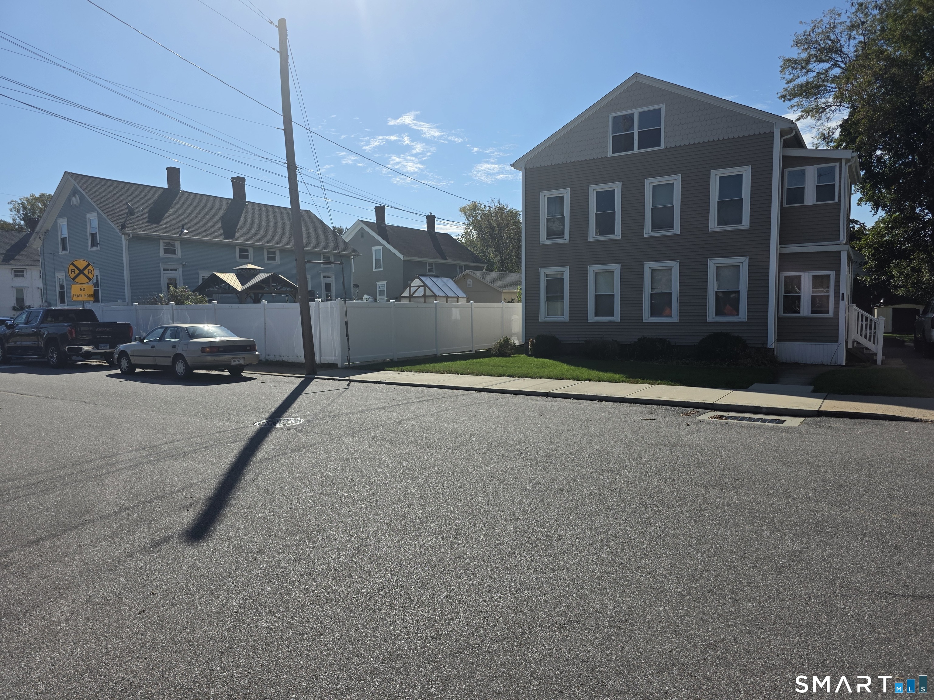 26 Palmer Street Stonington CT 06379