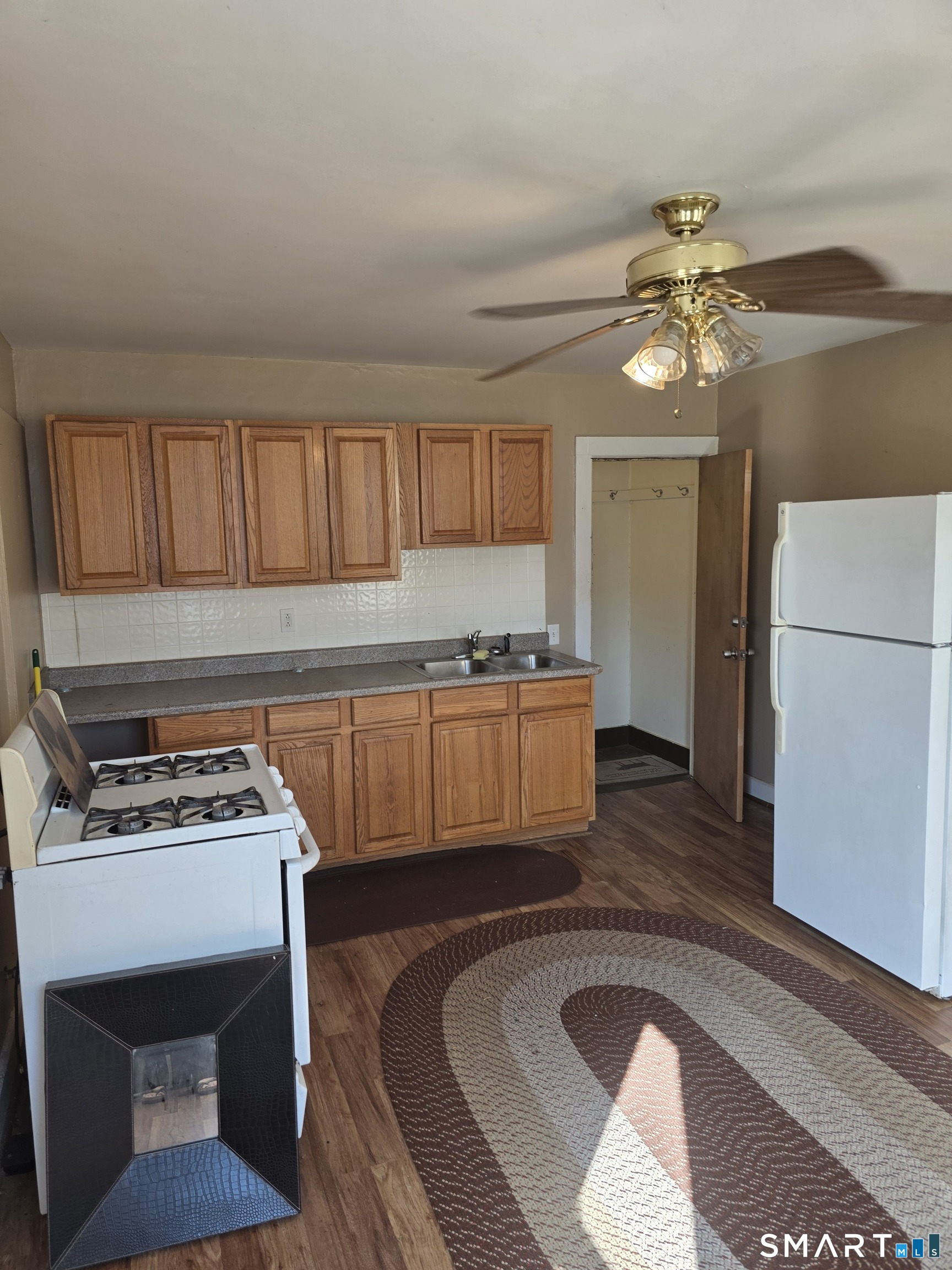 26 Palmer Street Stonington CT 06379