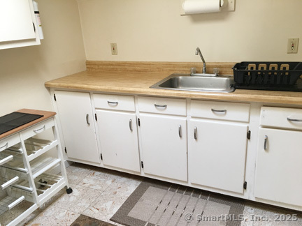 223 Broad Street Meriden CT 06450