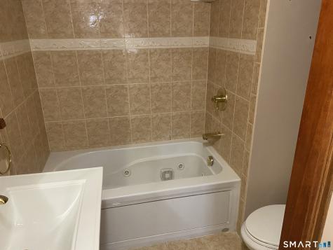 300 Charter Oak Street Manchester CT 06040