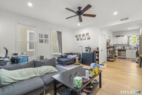 84 Lawrence Street New Haven CT 06511