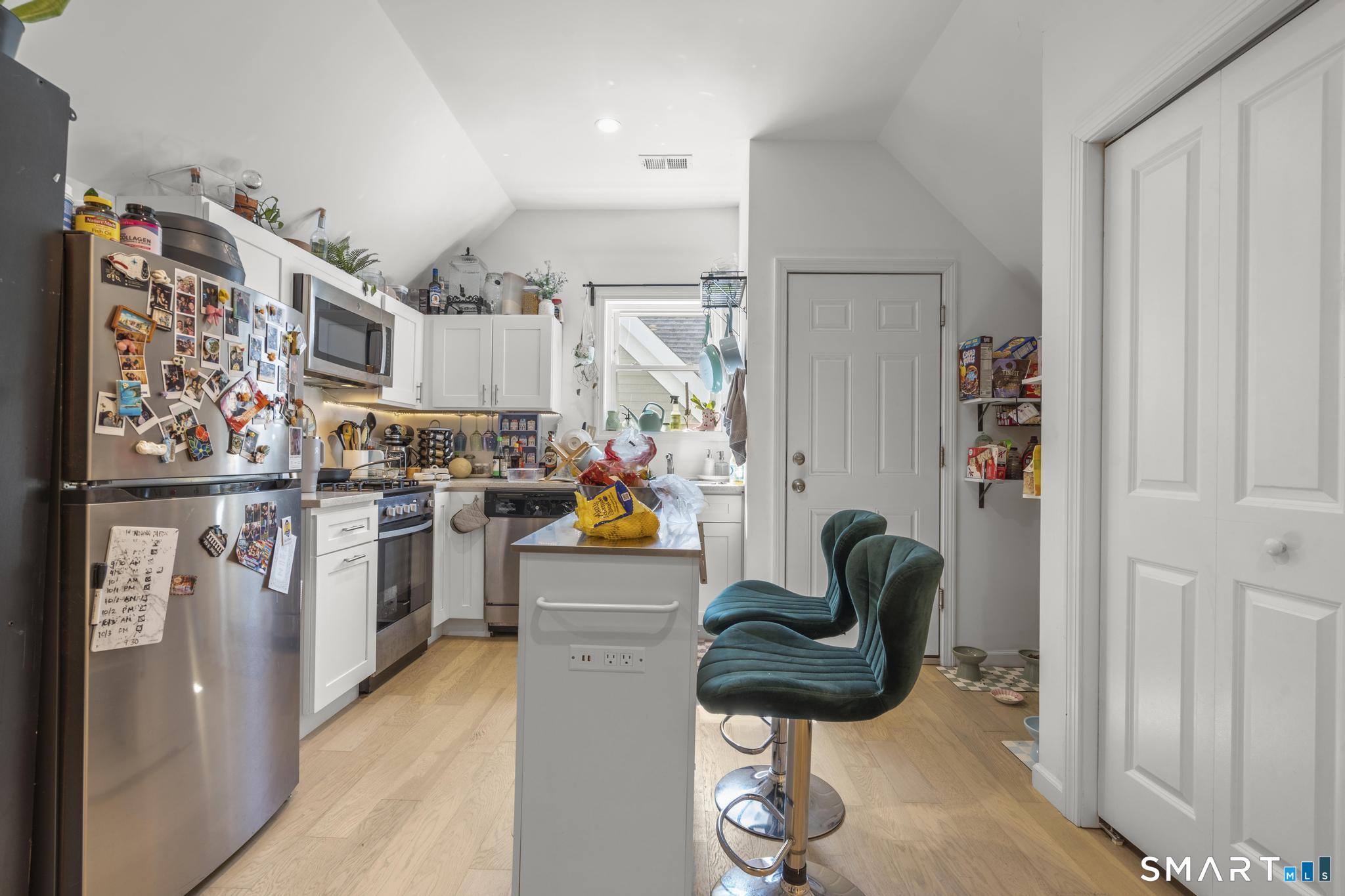 84 Lawrence Street New Haven CT 06511