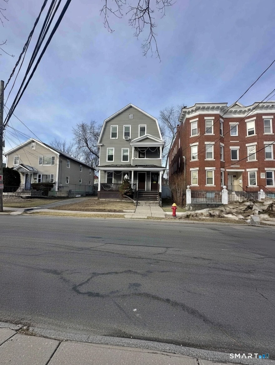 92 Chadwick Avenue Hartford CT 06106