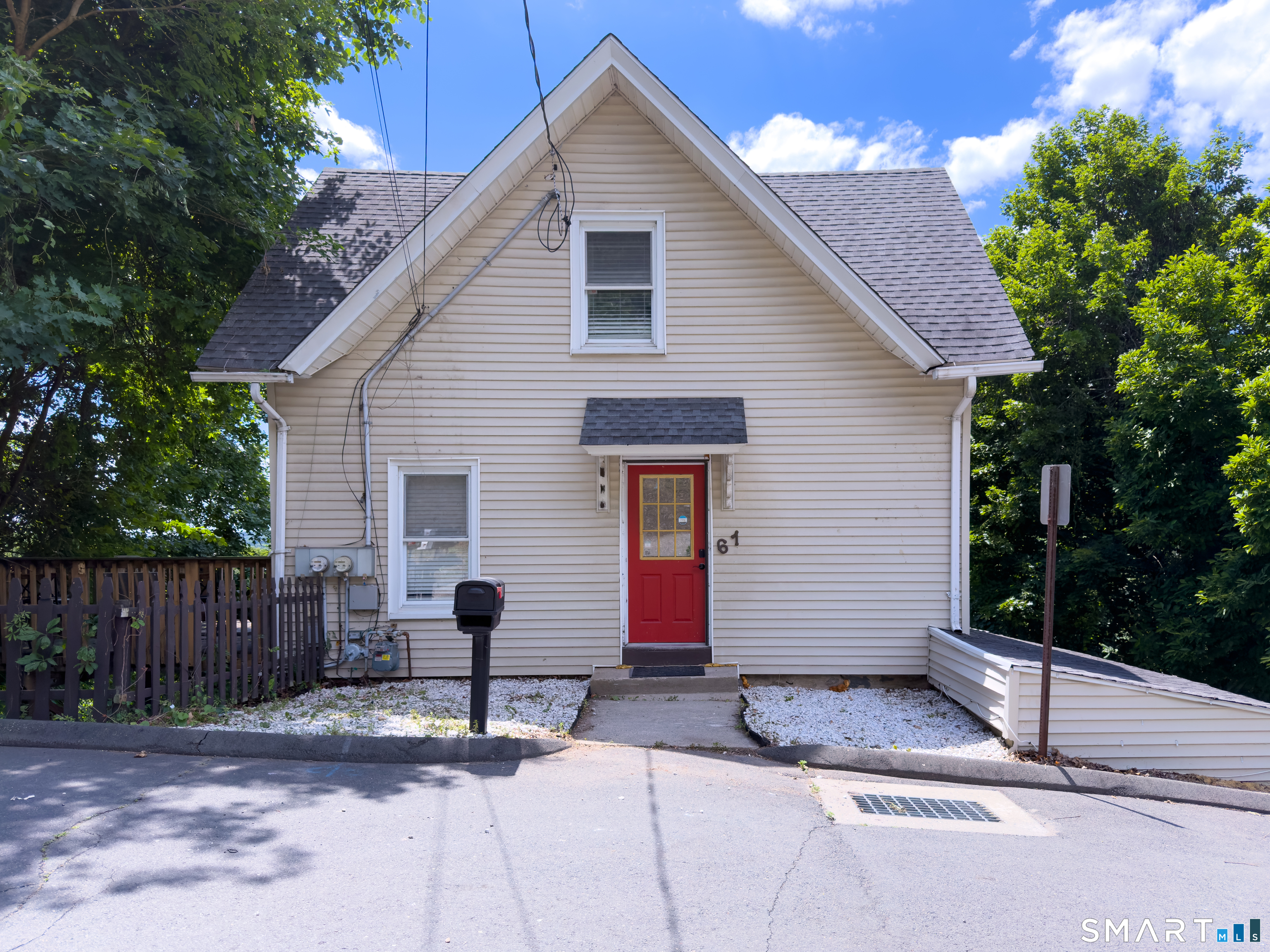 61 Mount Pleasant Street Derby CT 06418