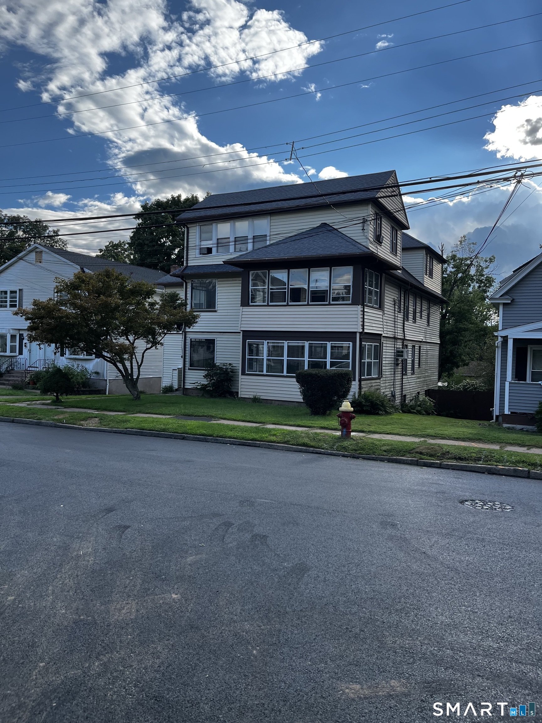 33-37 Francis Street East Hartford CT 06108