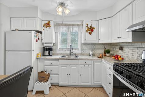31-33 Plymouth Street Bridgeport CT 06610