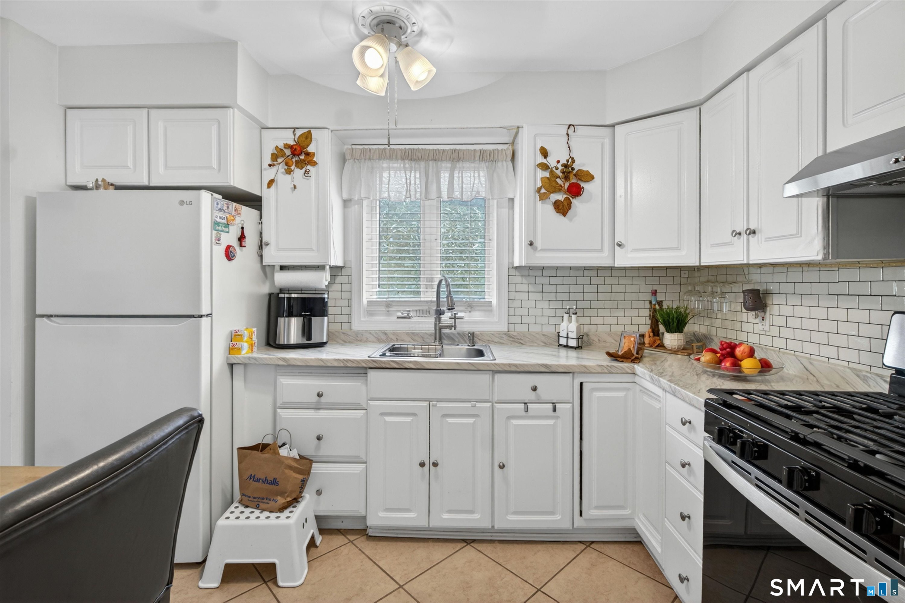 31-33 Plymouth Street Bridgeport CT 06610