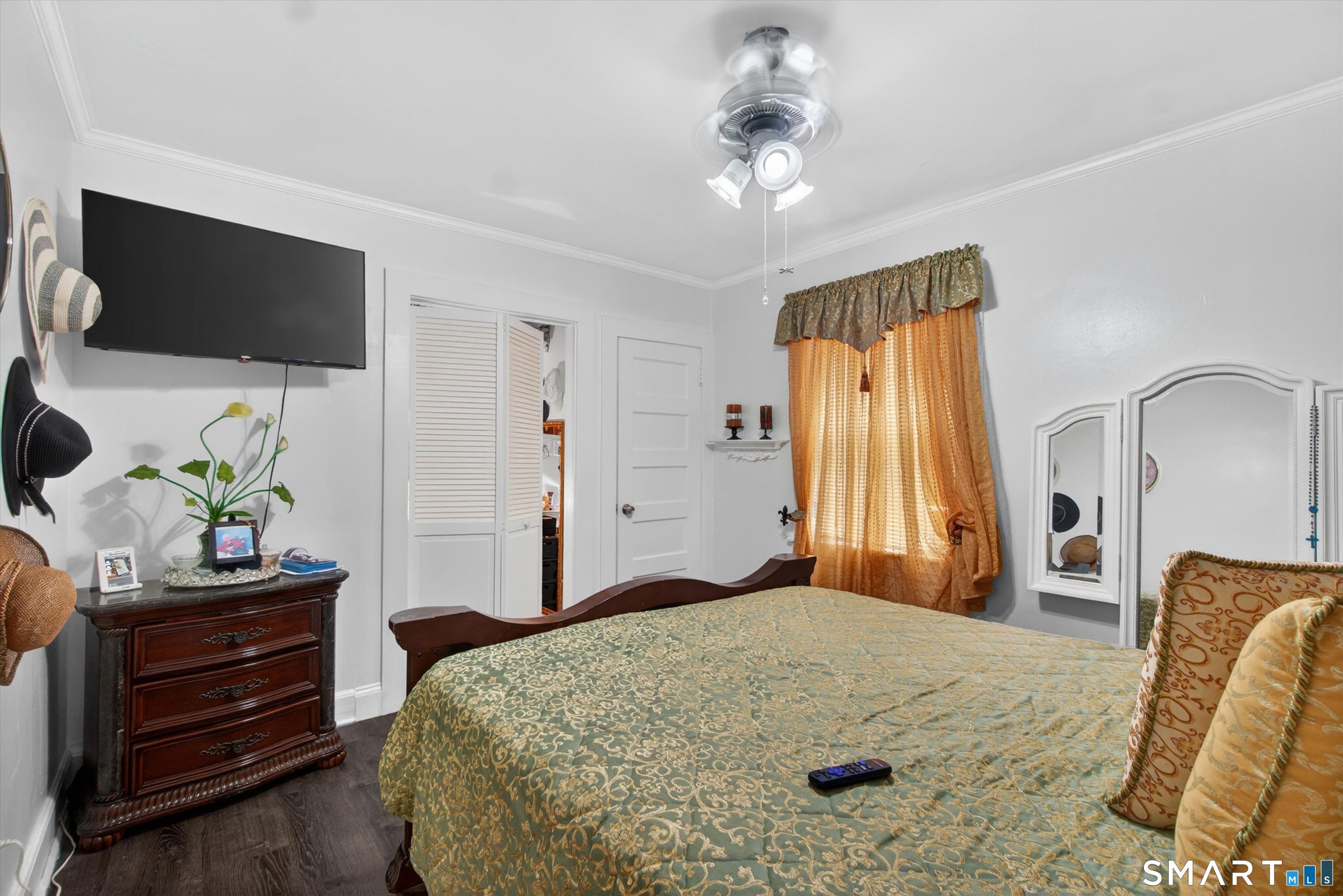 31-33 Plymouth Street Bridgeport CT 06610