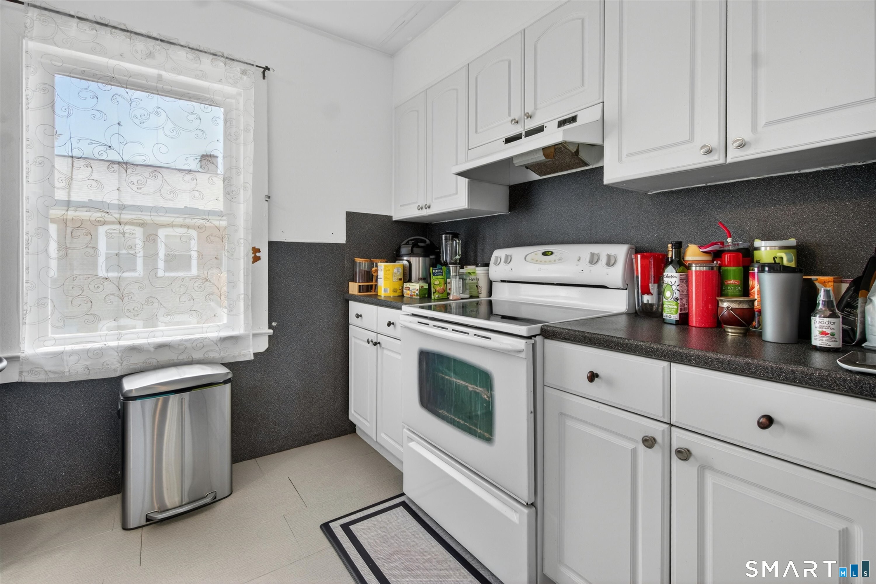31-33 Plymouth Street Bridgeport CT 06610