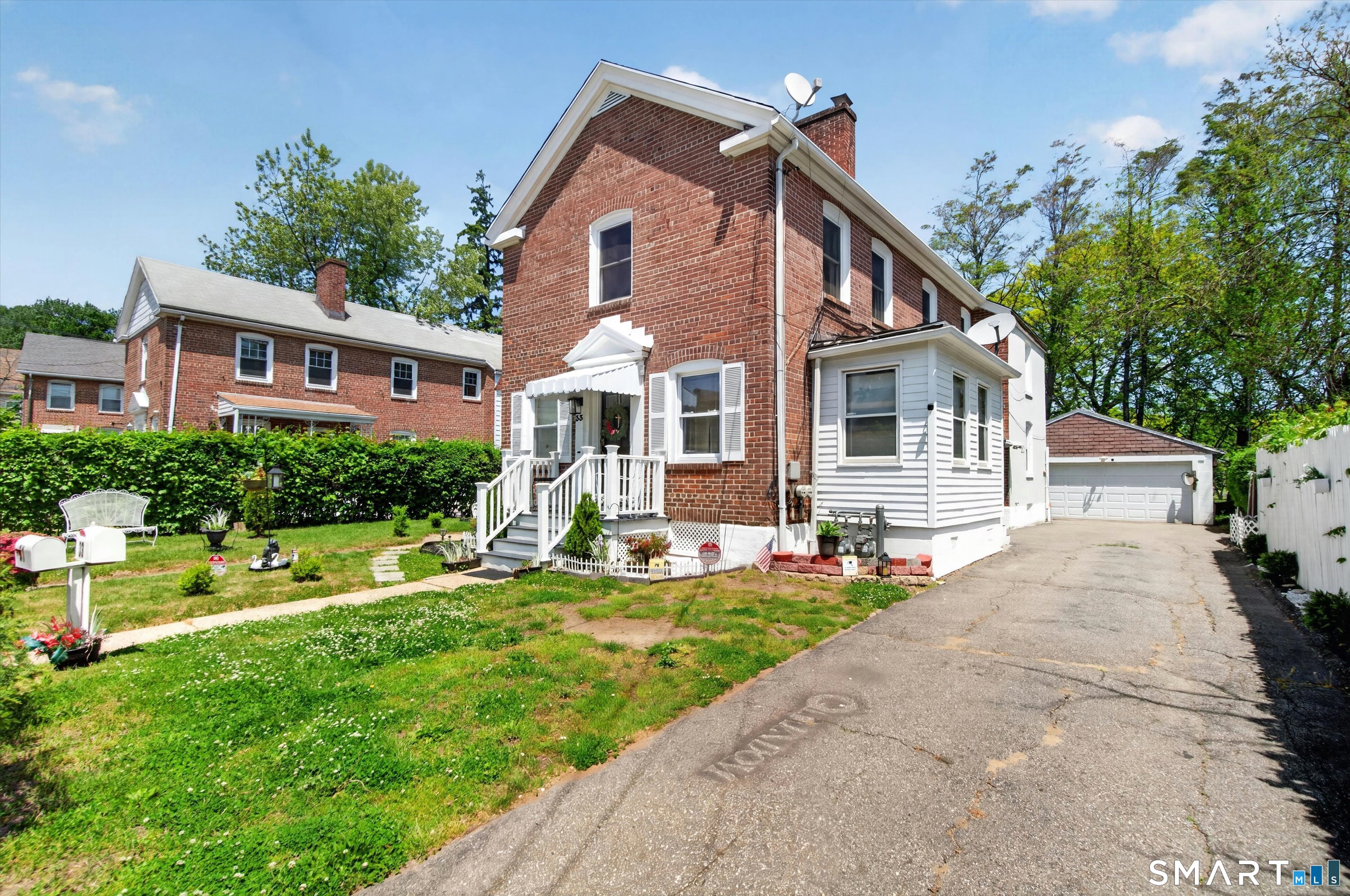 31-33 Plymouth Street Bridgeport CT 06610