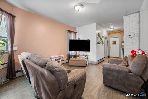 37 Capen Street Hartford CT 06120
