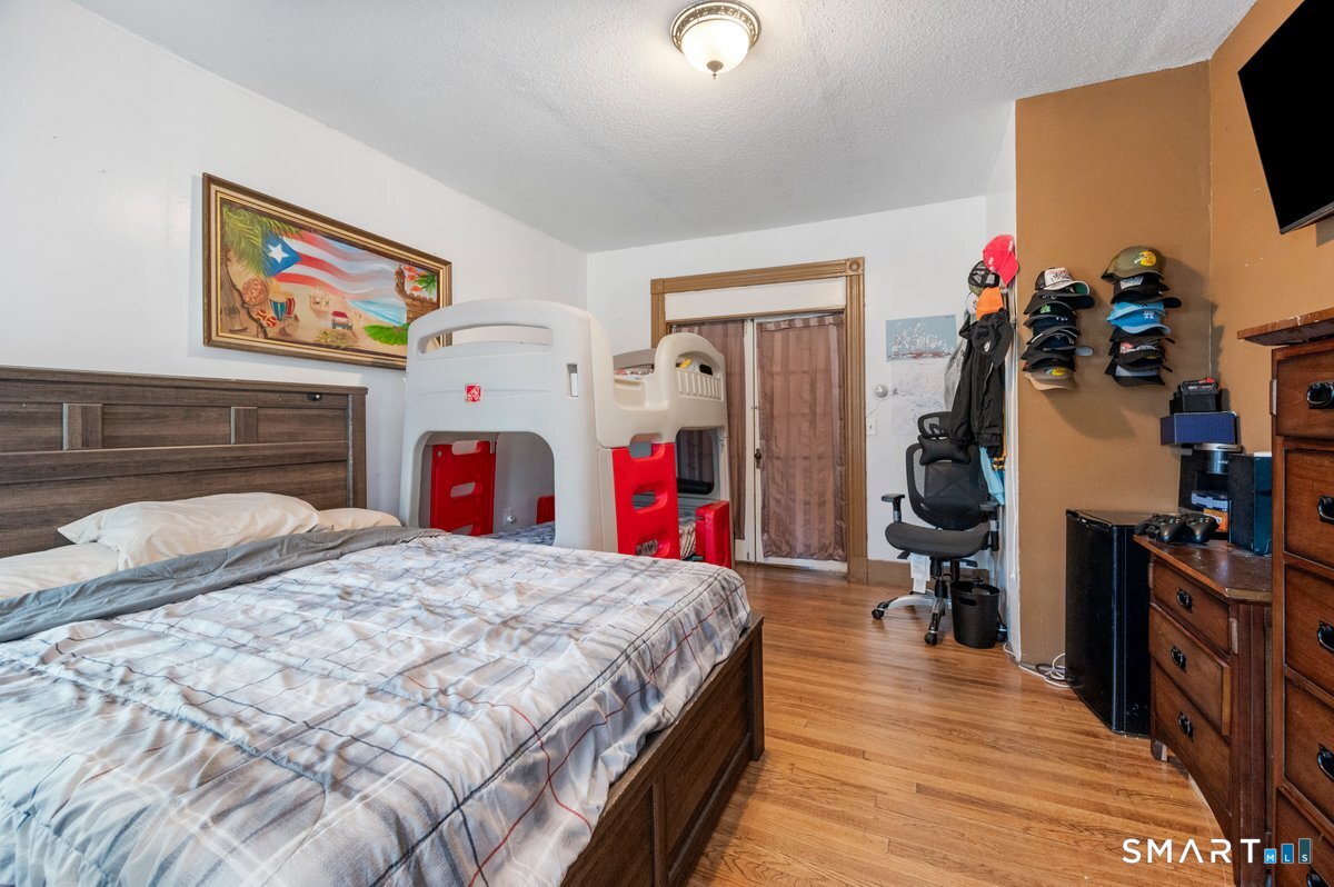 37 Capen Street Hartford CT 06120