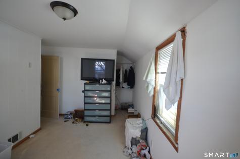 85-89 Alexander Drive Bridgeport CT 06606