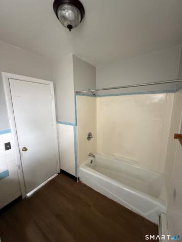 33 Allen Place New Haven CT 06512