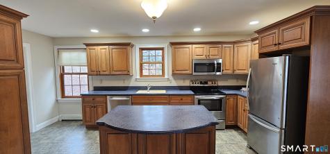 87 Main Street Deep River CT 06417