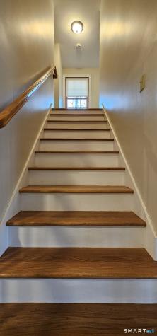 87 Main Street Deep River CT 06417