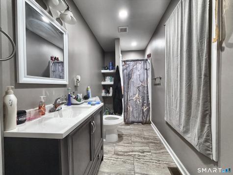 24-26 Arch Street Ansonia CT 06401