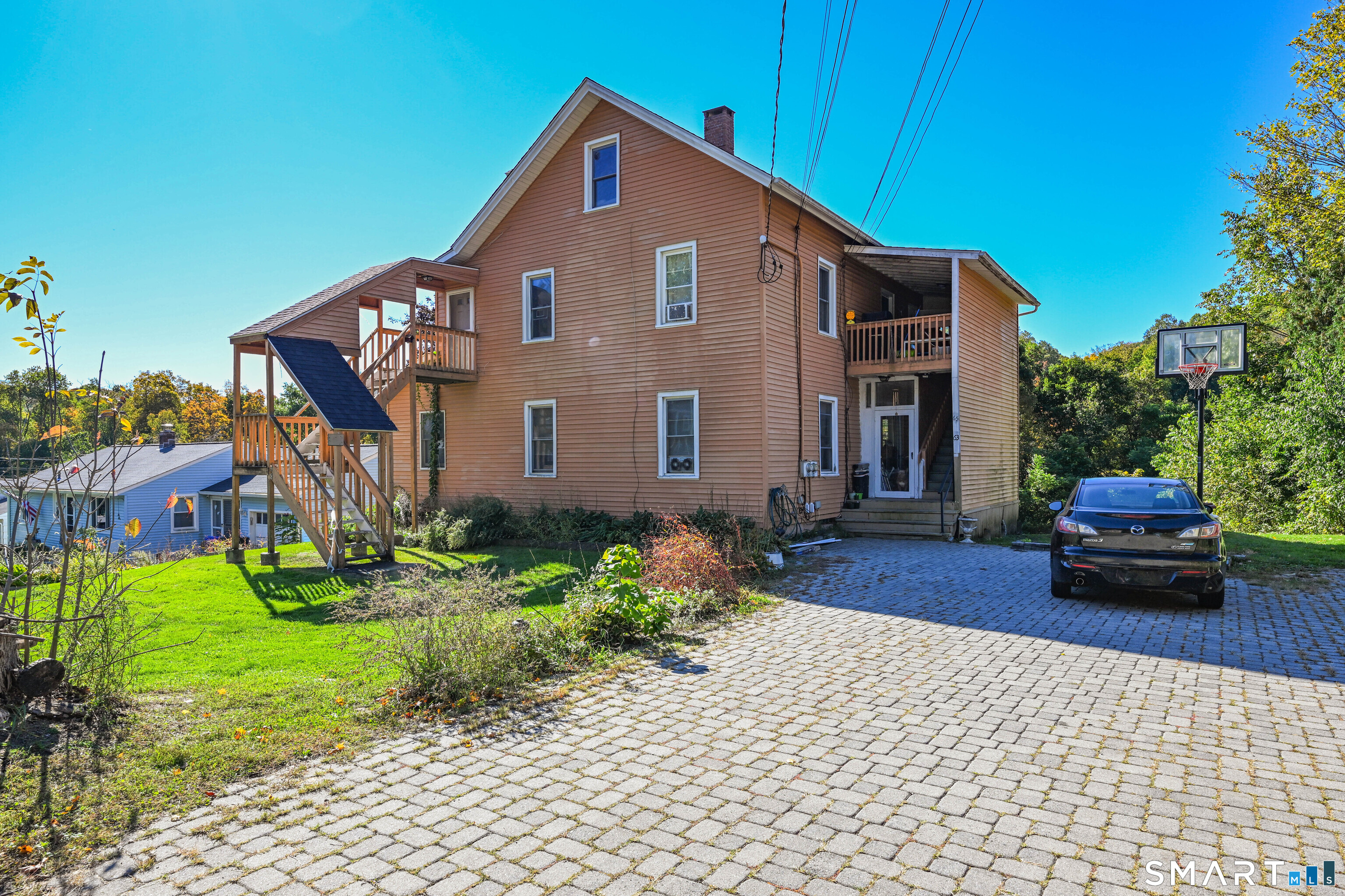 63 Litchfield Street Thomaston CT 06787