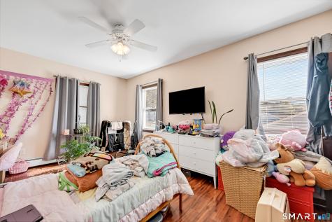 63 Litchfield Street Thomaston CT 06787