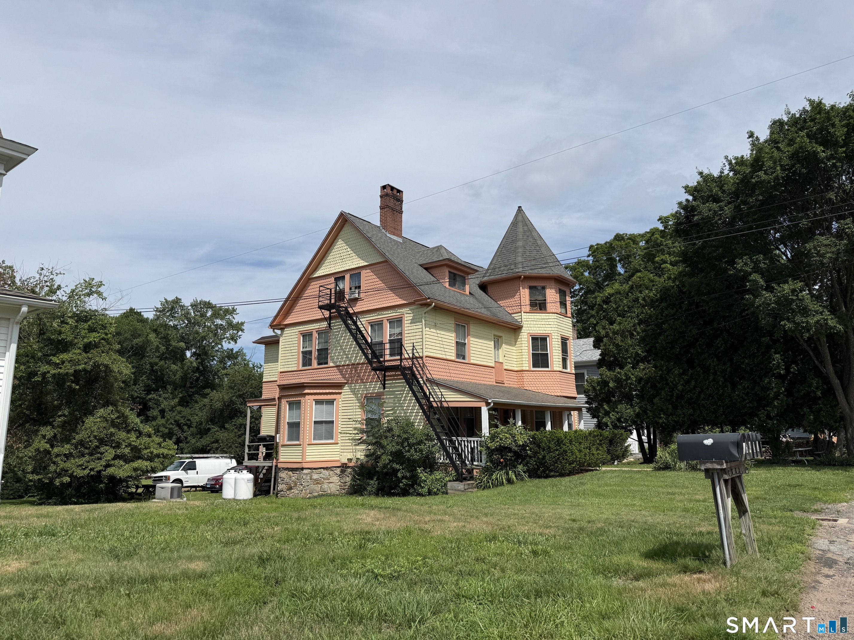 23 Plains Road East Haddam CT 06469