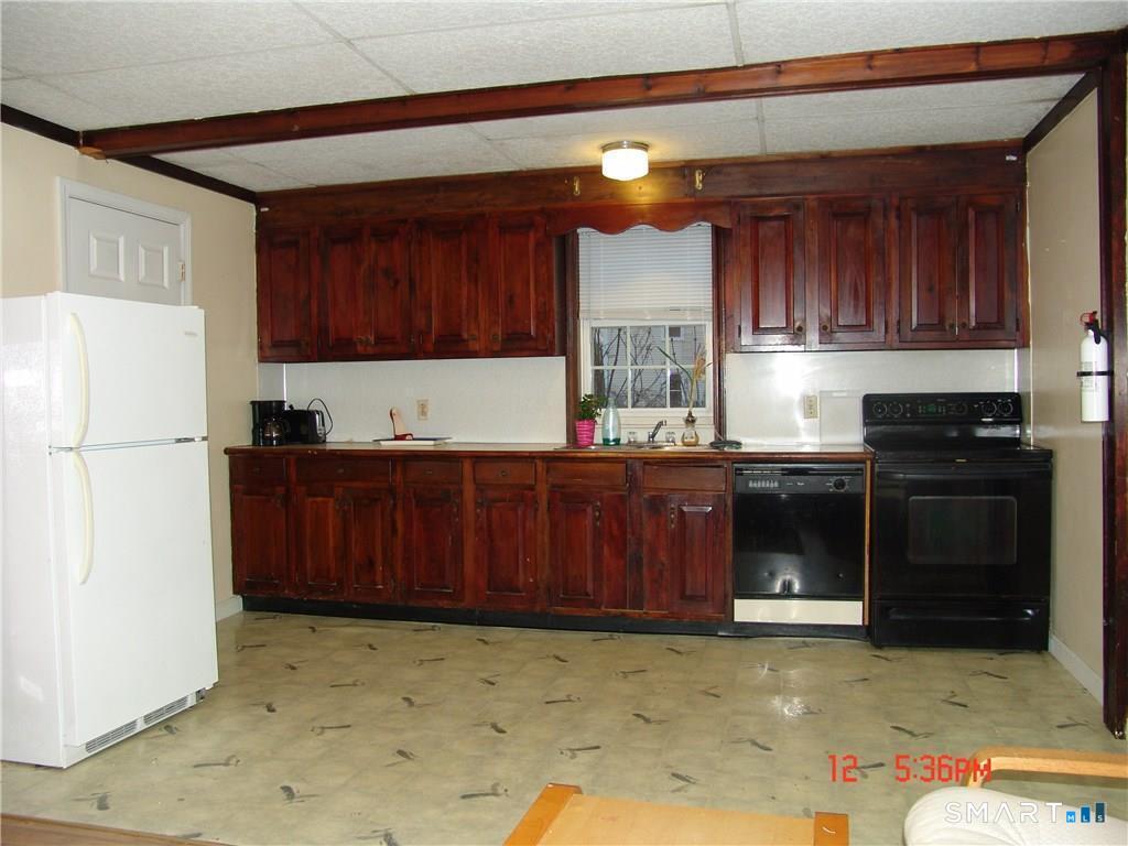 641 Wauregan Road Brooklyn CT 06234