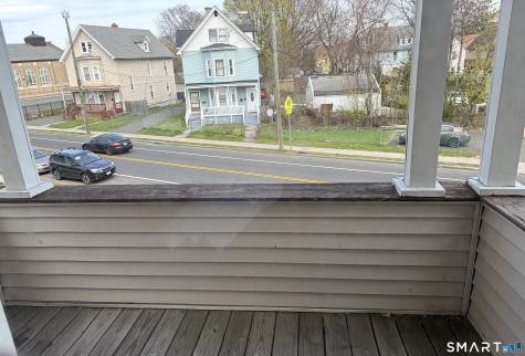 541-543 Maple Avenue Hartford CT 06114