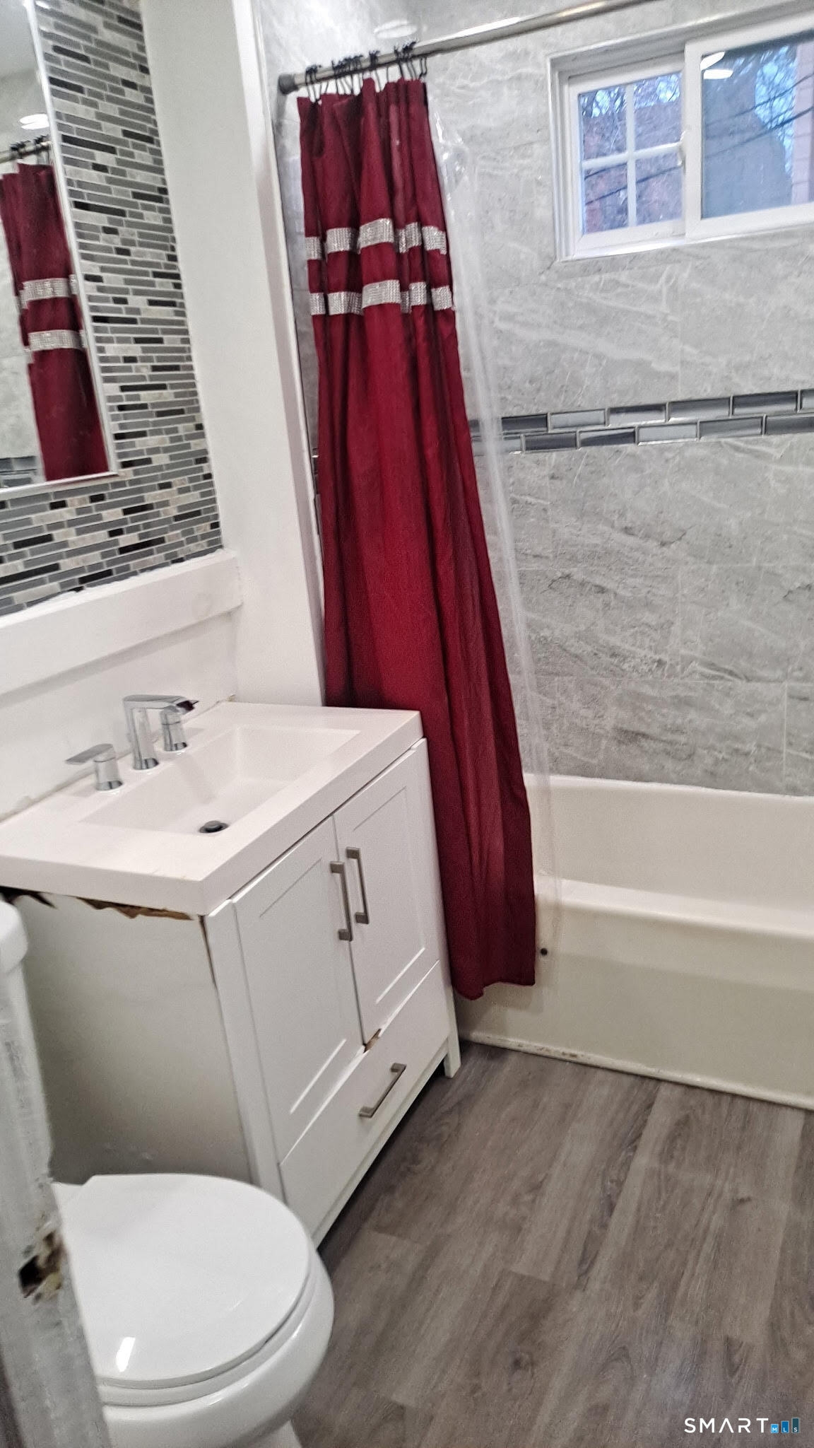 541-543 Maple Avenue Hartford CT 06114