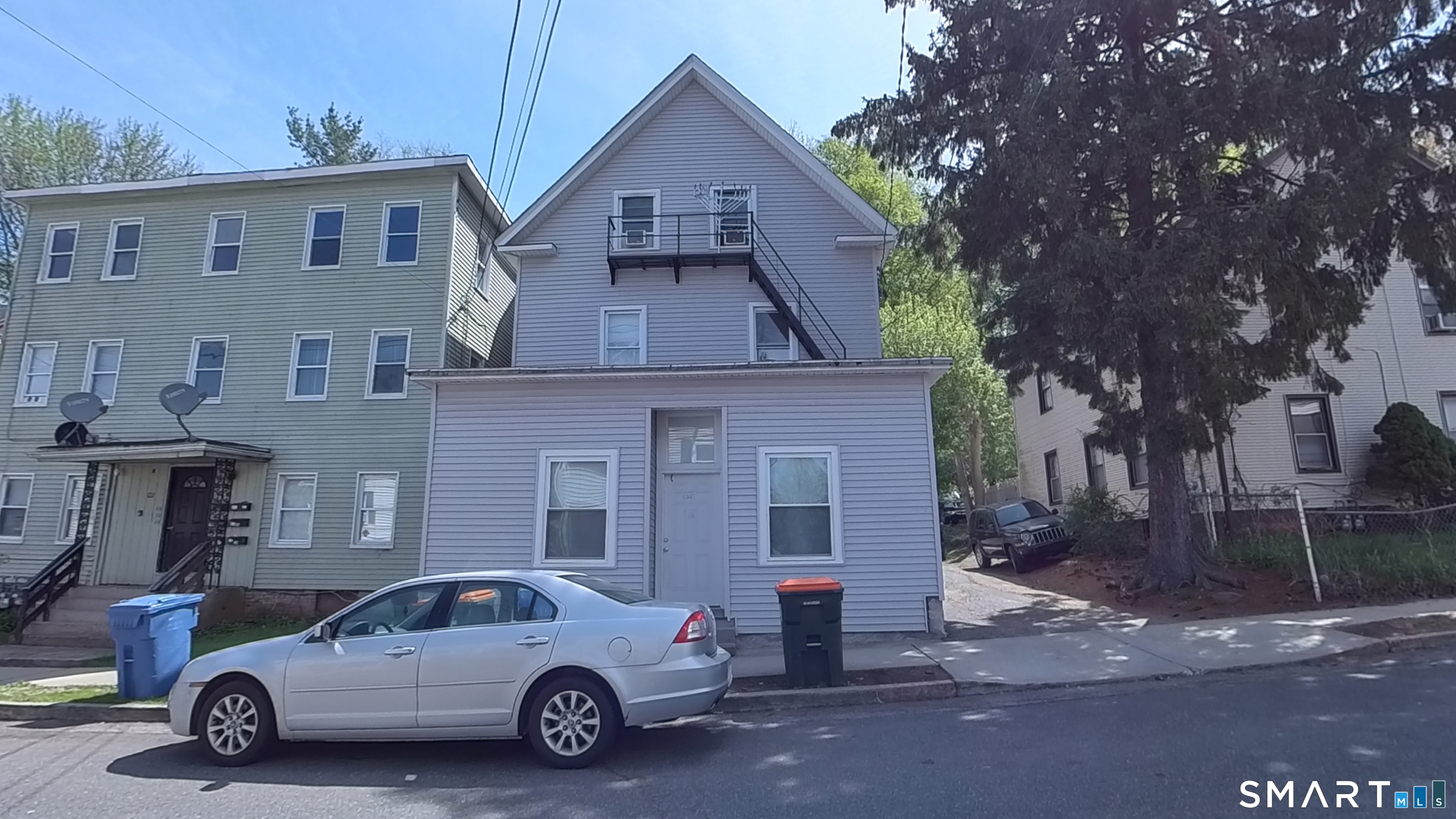 126 Willow Street Meriden CT 06450