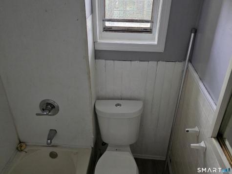 17 Hawthorne Terrace Torrington CT 06790