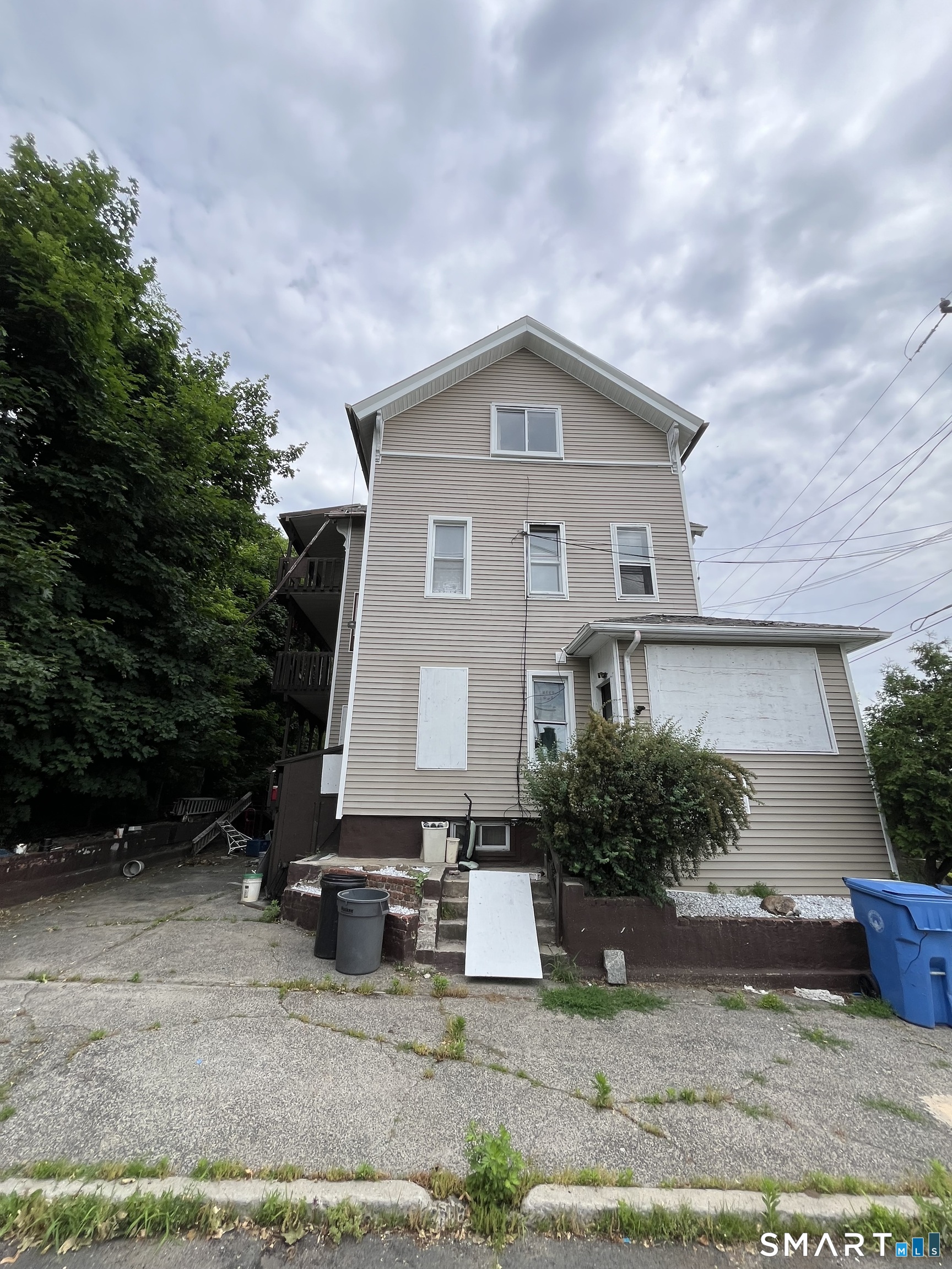 784 Stanley Street New Britain CT 06051