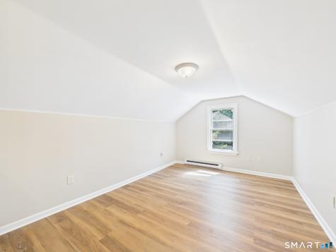 20 Mohegan Park Road Norwich CT 06360
