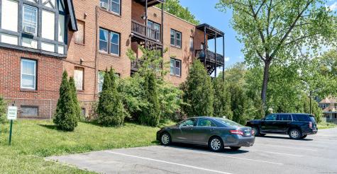 28 Whitney Street Hartford CT 06105