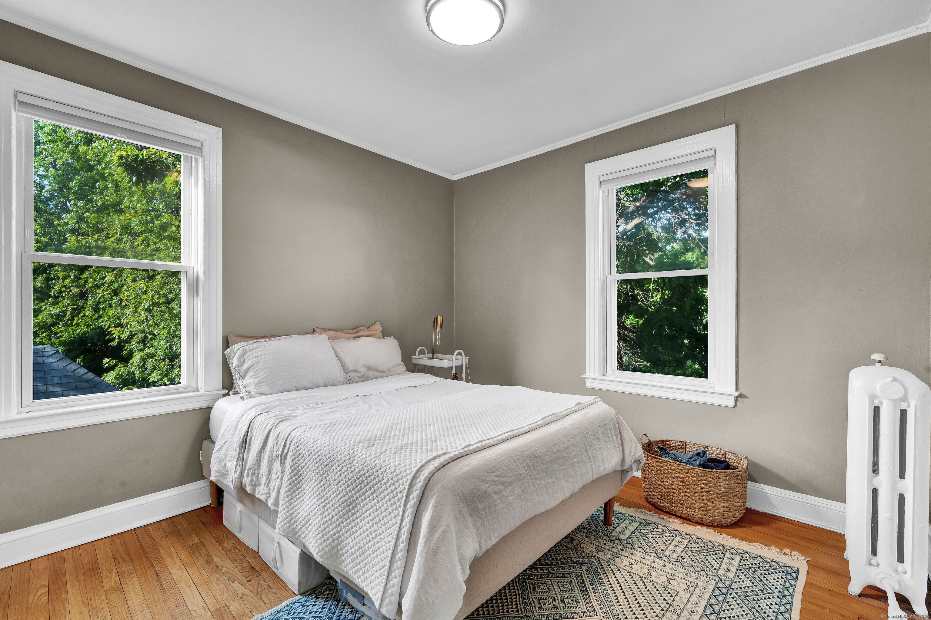 28 Whitney Street Hartford CT 06105