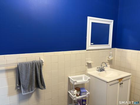 679 Norman Street Bridgeport CT 06605