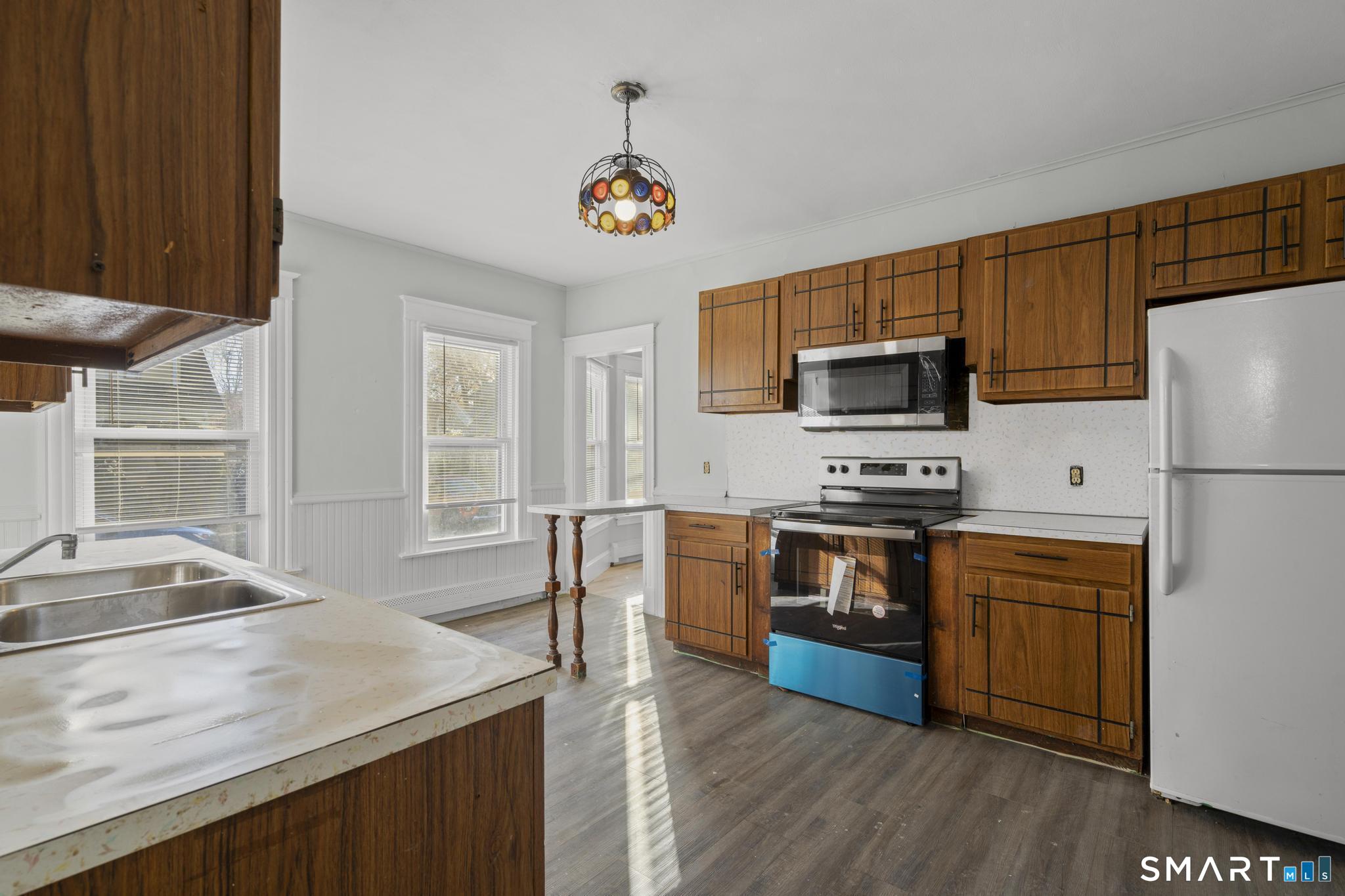 50 Hillside Place Bristol CT 06010