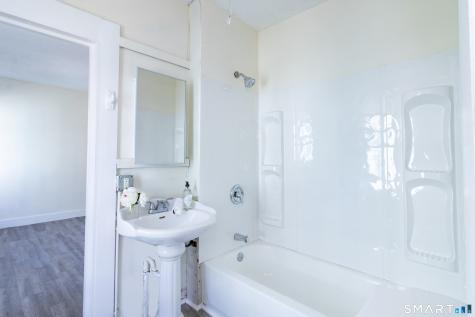 23 Beacon Street Waterbury CT 06704