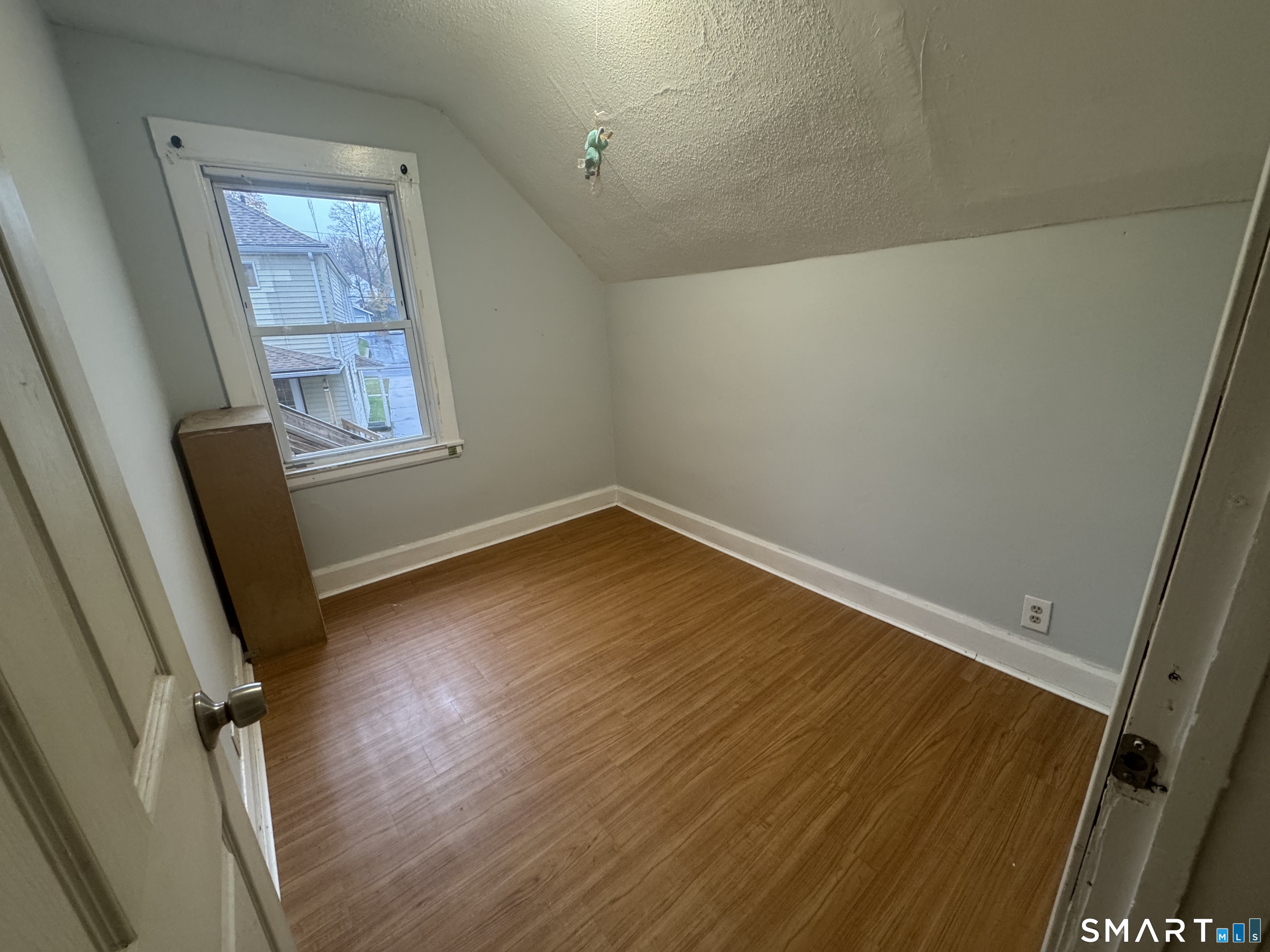 8 Dudley Street Bristol CT 06010