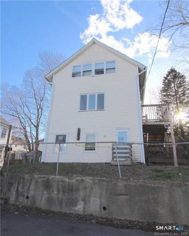 8 Dudley Street Bristol CT 06010