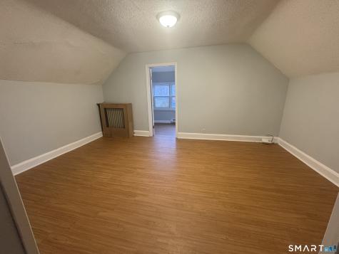 8 Dudley Street Bristol CT 06010