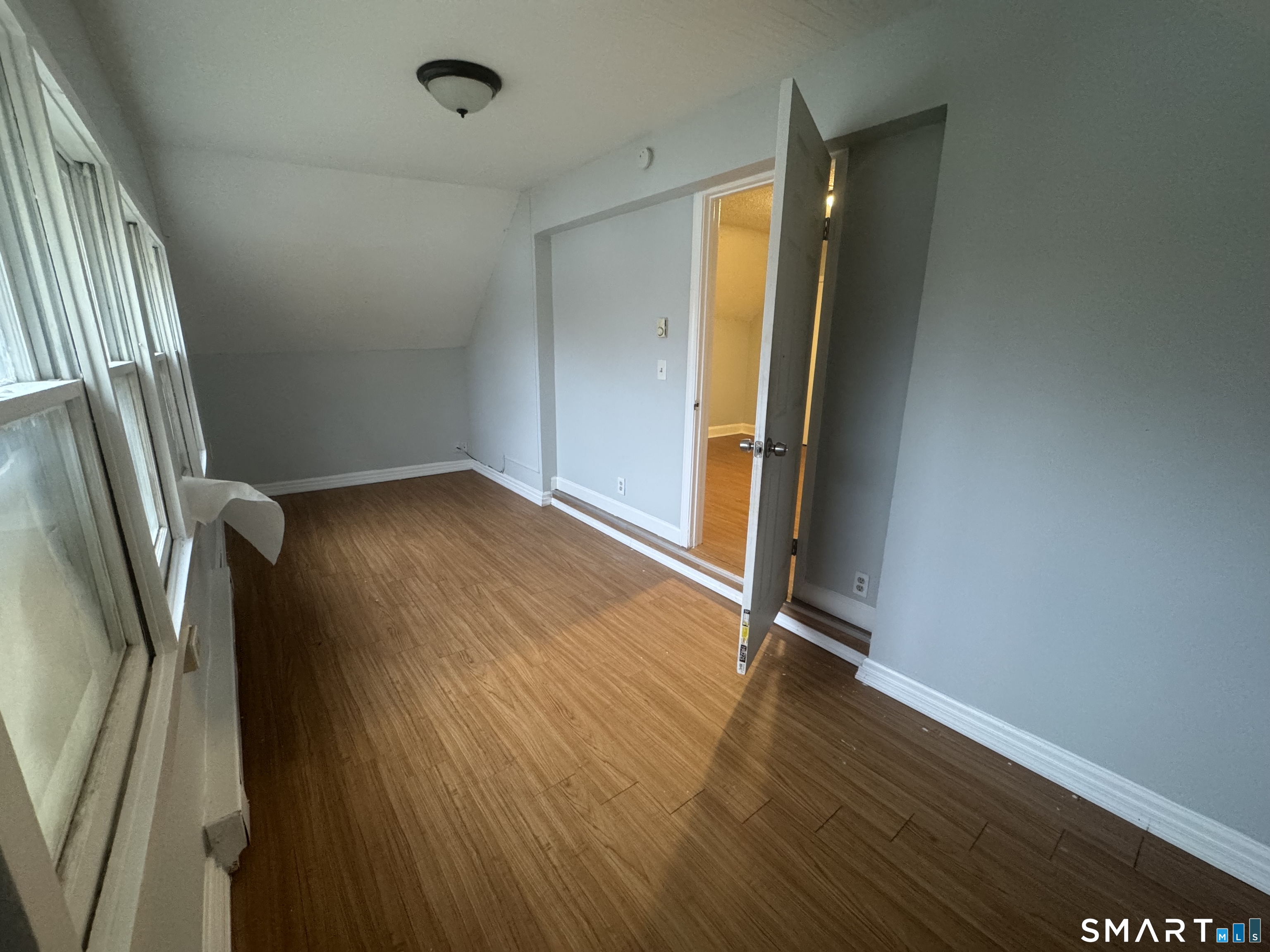 8 Dudley Street Bristol CT 06010