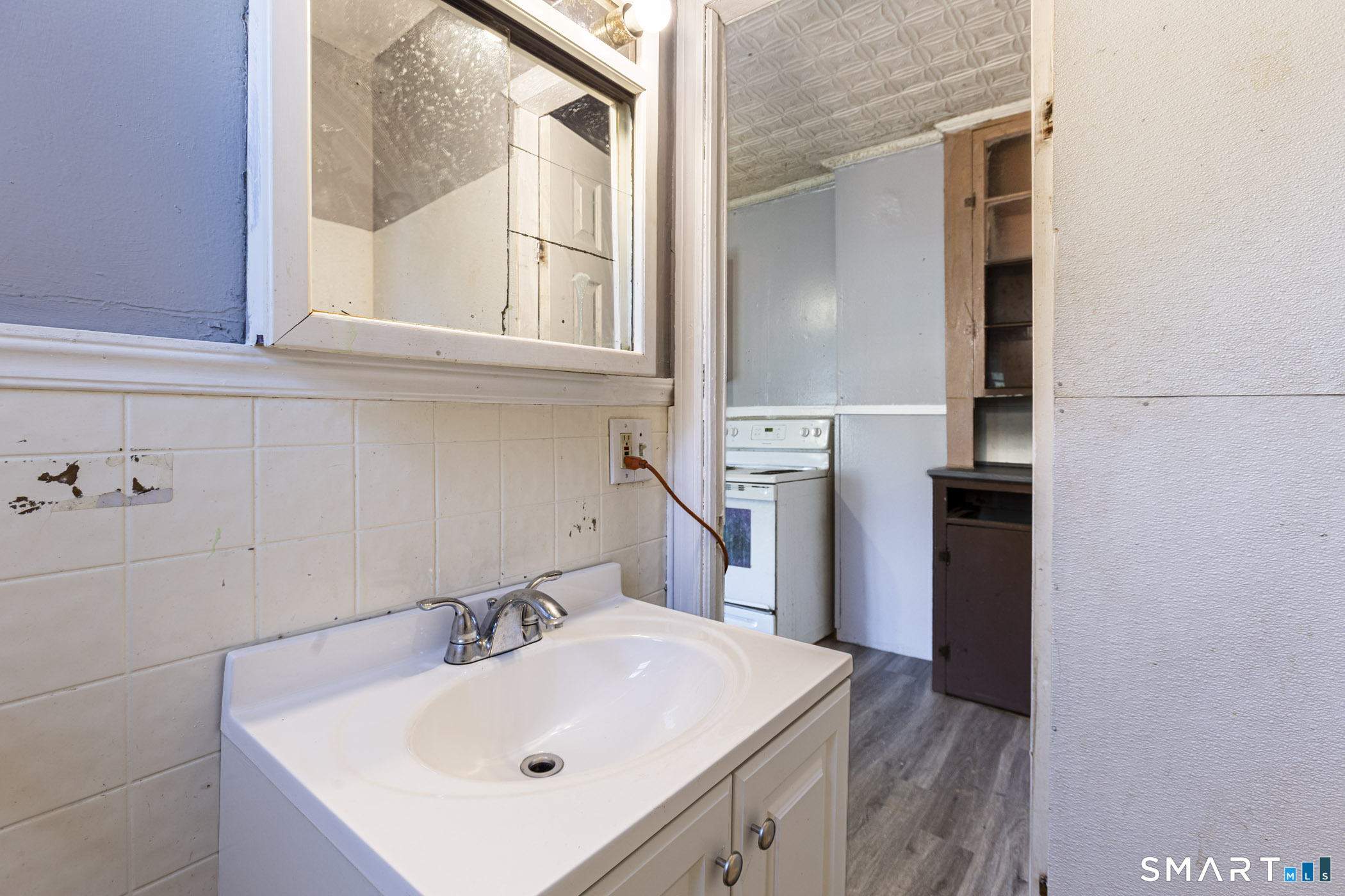 17 Hawthorne Terrace Torrington CT 06790