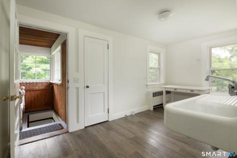 121 Railroad Street North Canaan CT 06018