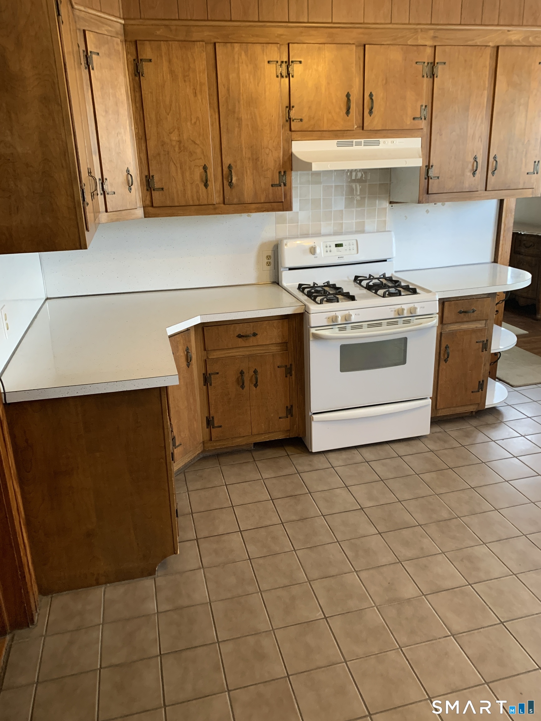 22-24 Kimball Drive New Britain CT 06051