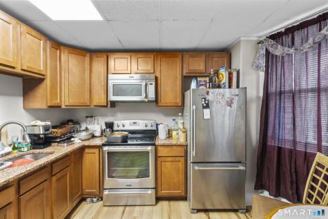 51 Cliff Street Norwich CT 06360