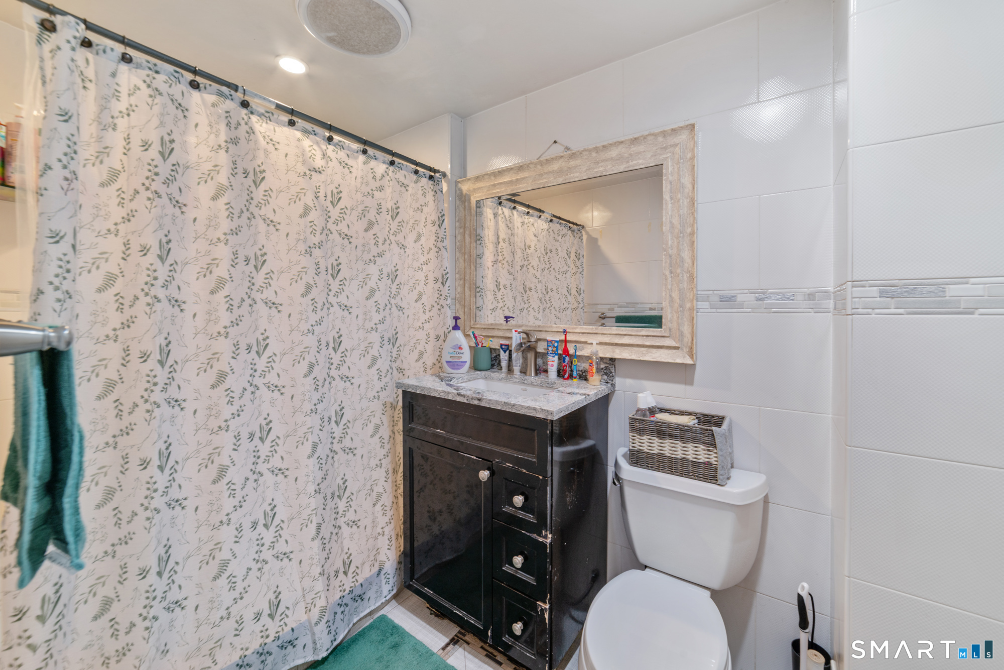 23 James Street Waterbury CT 06708
