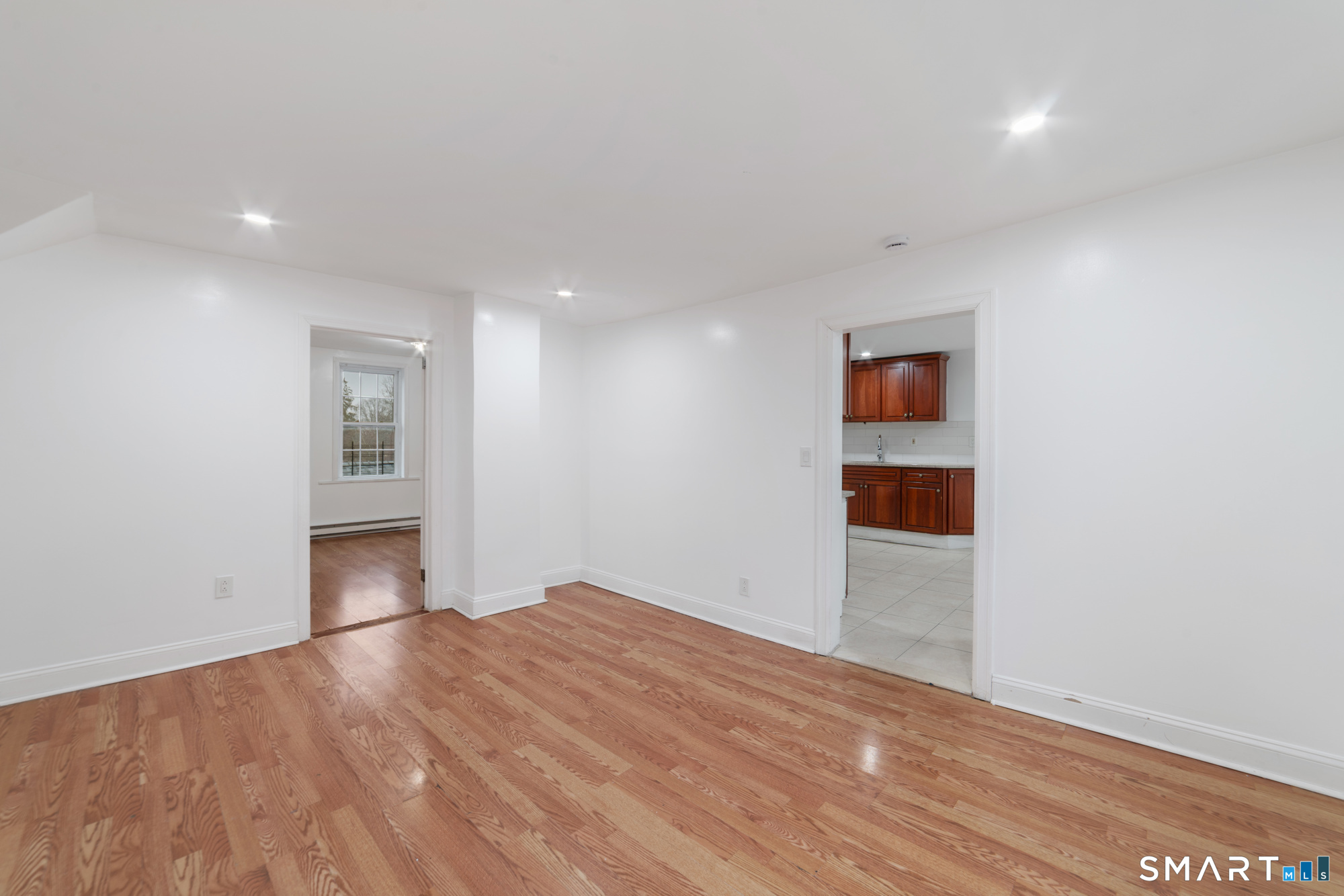 23 James Street Waterbury CT 06708