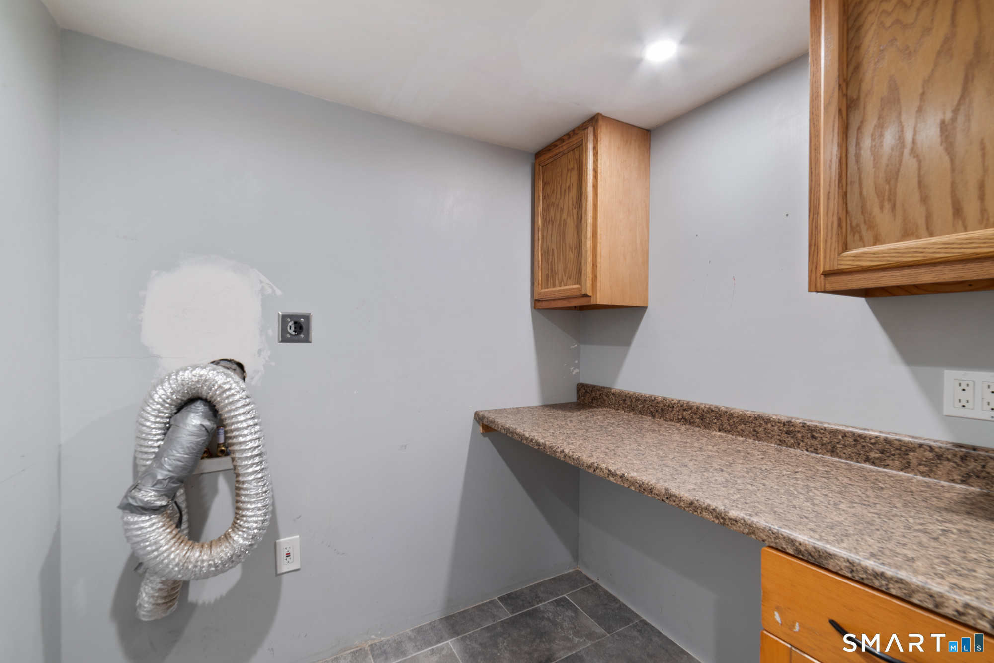 23 James Street Waterbury CT 06708