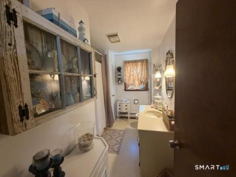 54 Woodside Avenue Seymour CT 06483