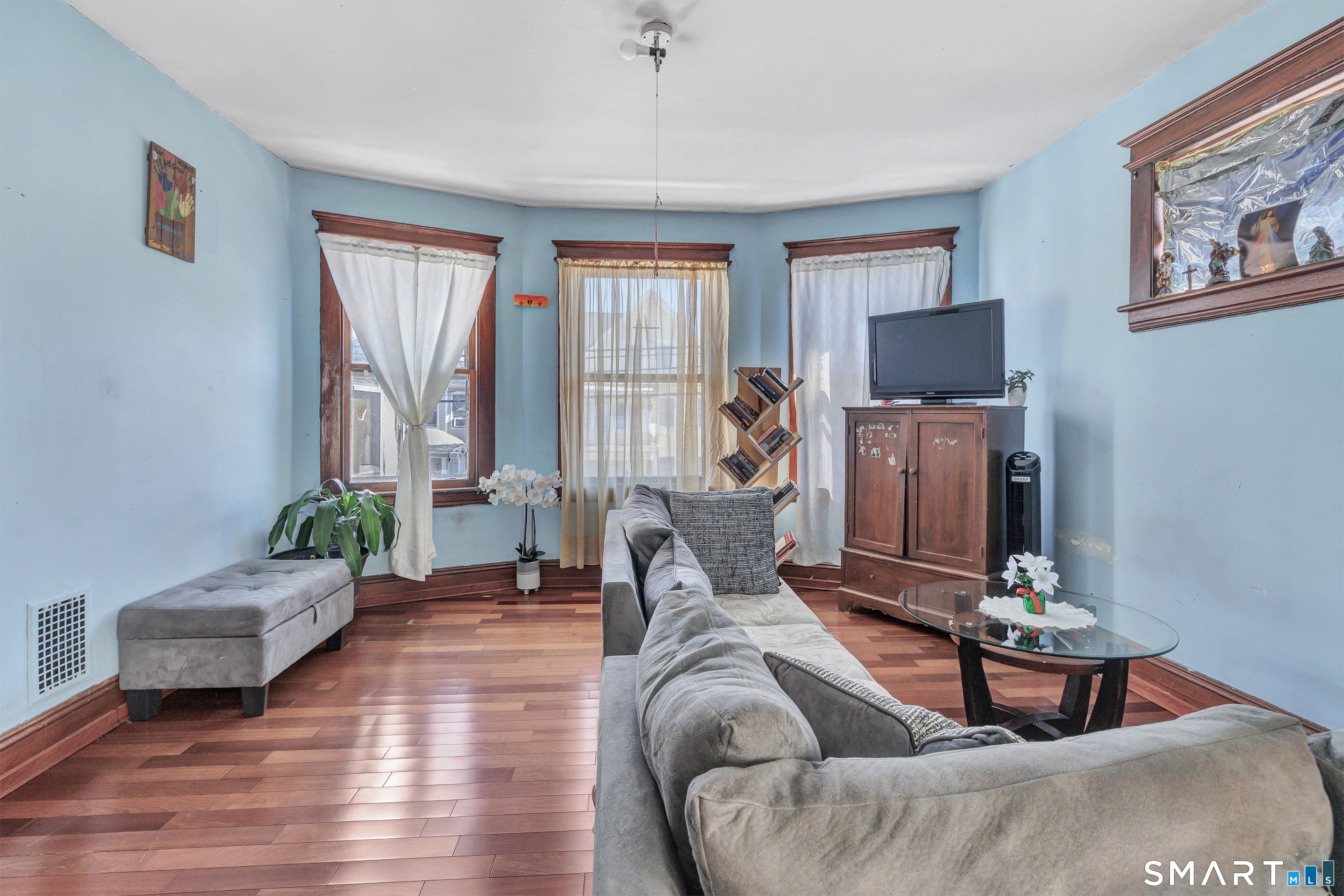 619 Brooks Street Bridgeport CT 06608